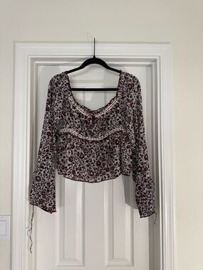 Floral Smocked Long-Sleeve Peasant Top - Burgundy/White